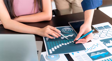 Estrategia & Analytics